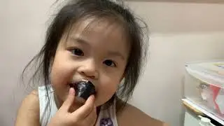 AK baby eat sushi 2 July 2023