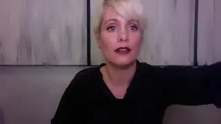 Anna Livermore for V.Mora - closing up 2020 and entering 2021
