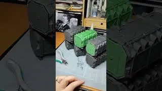 Warhammer 40K Armoured Containers with Functional Swiveling Doors