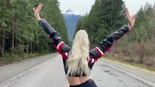 Hitch Hiking with Baby Rose xo