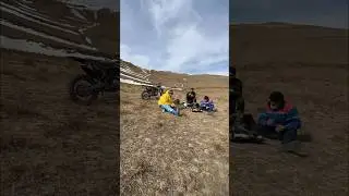 Травяной чай высоко в горах 