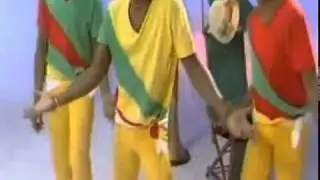 GIBSON BROTHERS - CUBA (1979) OFFICIAL VIDEO