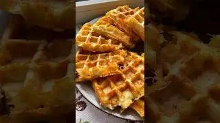 Zucchini and Cheese Waffles 
