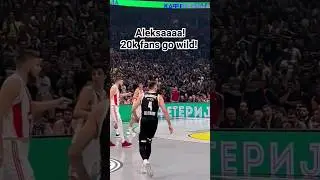 #Partizan Avramović scores 3pointer at the end of game against #RedStar #euroleague #basketball
