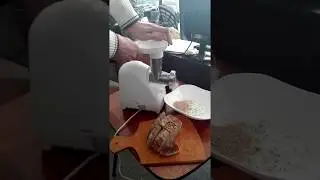 Испытание на прочность мясорубки Помощница
