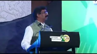 हेमंत सोरेन ने किया दुमका के लोकल product की प्रसंशा