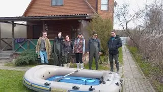 По речке Черничка через бурелом