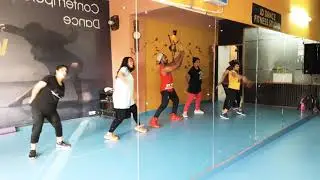 Kamariya Dandiya Dance | Mitron |Jacky bhagani.