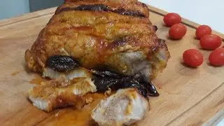 ВЫРЕЗКА  ЗАПЕЧЕНАЯ  В  ДУХОВКЕ  С  ЧЕРНОСЛИВОМ И КУРАГОЙ. ОЧЕНЬ СОЧНОЕ МЯСО  РУКАМИ КАВКАЗА С ЭРИКОМ