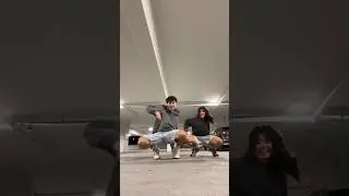 i hope this makes someone smile 🫶🏼 @jennifermika_ #dance #wakawaka dc: @diosanvenus
