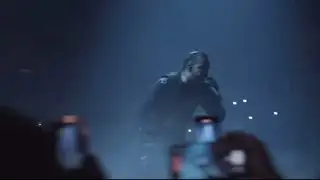 Drake Performs Nonstop & Crowd Goes Crazy