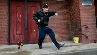 Кайфуй Бродяга--Я Водку Пью я План Курю
