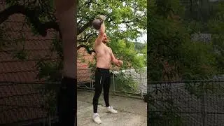 Жим гири 24кг / Тренировка дома с гирей