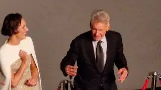 #HarrisonFord sung offstage by audience to #IndianaJones Theme by audience at London Premiere