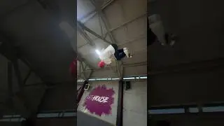 Забежал в парк буквально на 2 минуты а тут Влад А44 Бах 💥 #rideaction #катайсдушой вчера