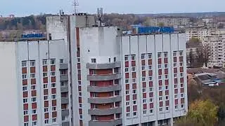 Лифты МЛЗ 1993 г. в. и ЩЛЗ 1991 г. в. (раб. с 01.03.1995) по адресу: Пр-т Черняховского 27А