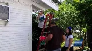 Elderly Couple’s Home Gets A Makeover