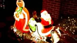 VINTAGE WAVING BLO-MOLD SANTA