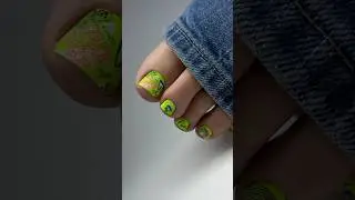 Готовы ли клиенты делать дизайны в педикюре?🥰 #гельлак #nails #ногти #naildesign