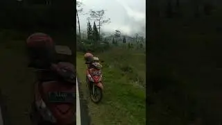 Motoran Ke Ciwidey Dengan View Sejuk #shorts #motovlog #ahonkmv #shortvideo