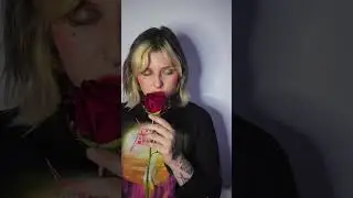 Видео-визитка! Очень хочу исследовать мир коротких видео и сделать свой канал более активным!