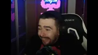 СТРЕЙ ОГРАБИЛ БАБУЛЮ!/