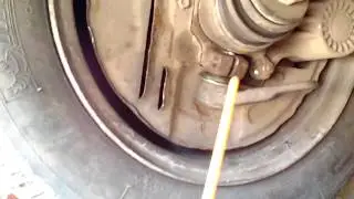 Tavria, if the hub does not clamp the ball joint