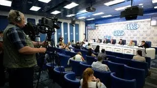 Всех нас объединяет великий и могучий русский язык