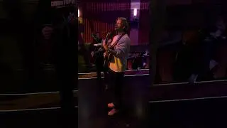Live session jamming to A Beautiful Life 🤘
