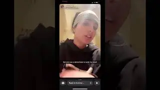 Sommer Ray peeing