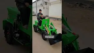 Prepare for loading and delivery. #Loader #SmallLoader #Forklift #Agriculture #Farm