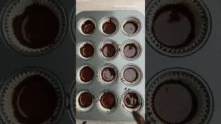 Delicious Halloween treat recipe that won’t scare your blood sugar. #halloween #peanutbuttercups