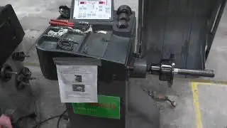 Bosch Wheel Balancer WBE 4110
