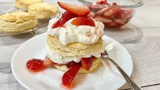 Best Strawberry Shortcake Recipe - Homemade Strawberry Cake
