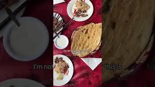 Trying Afghan food in Pakistan