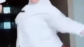 Cewek gendut joget
