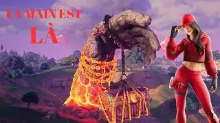 LA MAIN EST ENFIN SORTIE DU SOL !!
