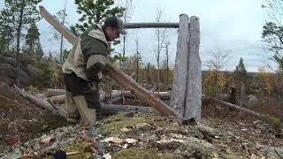СТРОЮ ИЗБУ ШАЛАШ В ЛЕСУ. КРОЮ КРЫШУ. СТРОИТЕЛЬСТВО И БУШКРАФТ В ТАЙГЕ