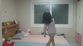 침대에서 뛰면 생기는 일
