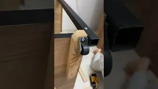 Tekerlekli Raf Yapımı 👨‍🔧 | Ölü Alan Değerlendirme Fikri 💡| Dolap Tekeri Nasıl Takılır?