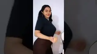 Ella thalia rochmi