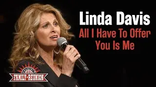 Linda Davis sings 