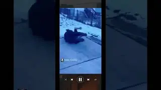 Cop falls in a chase 