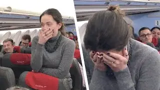 Стюардесса Попросила Девушку Встать. Такого Пассажирка Точно не Ожидала