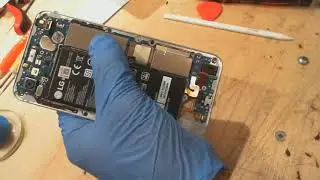 LG Q6 with broken screen. Teardown