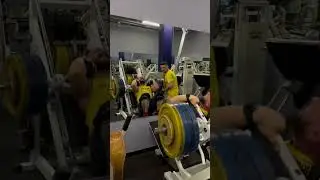 гакк присед #bodybuilding #bodybuildingmotivation #fitness #gym #motivation #workout