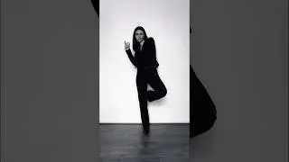 How to pose like a 