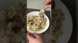 Булочки с колбасой и свром 