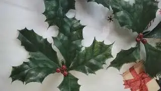 Ветка Рождественника с ягодами