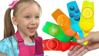 Liza makes fruit Ice Cream Popsicles for Daddy and Brother